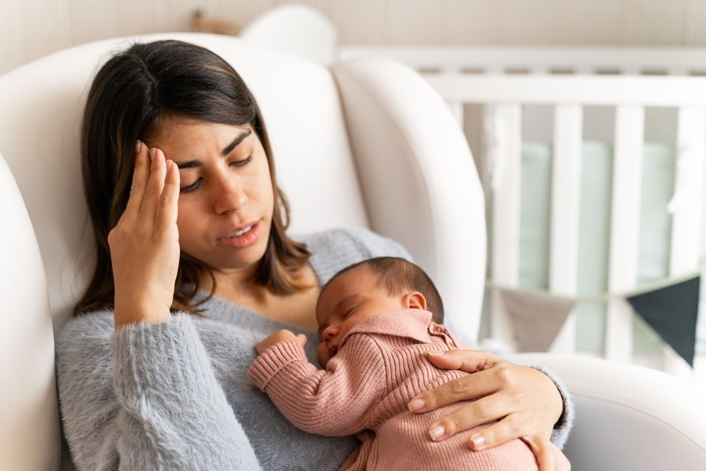 La preeclamsia postparto puede aparecer 48 después del nacimiento del bebé o incluso hasta seis semanas después.