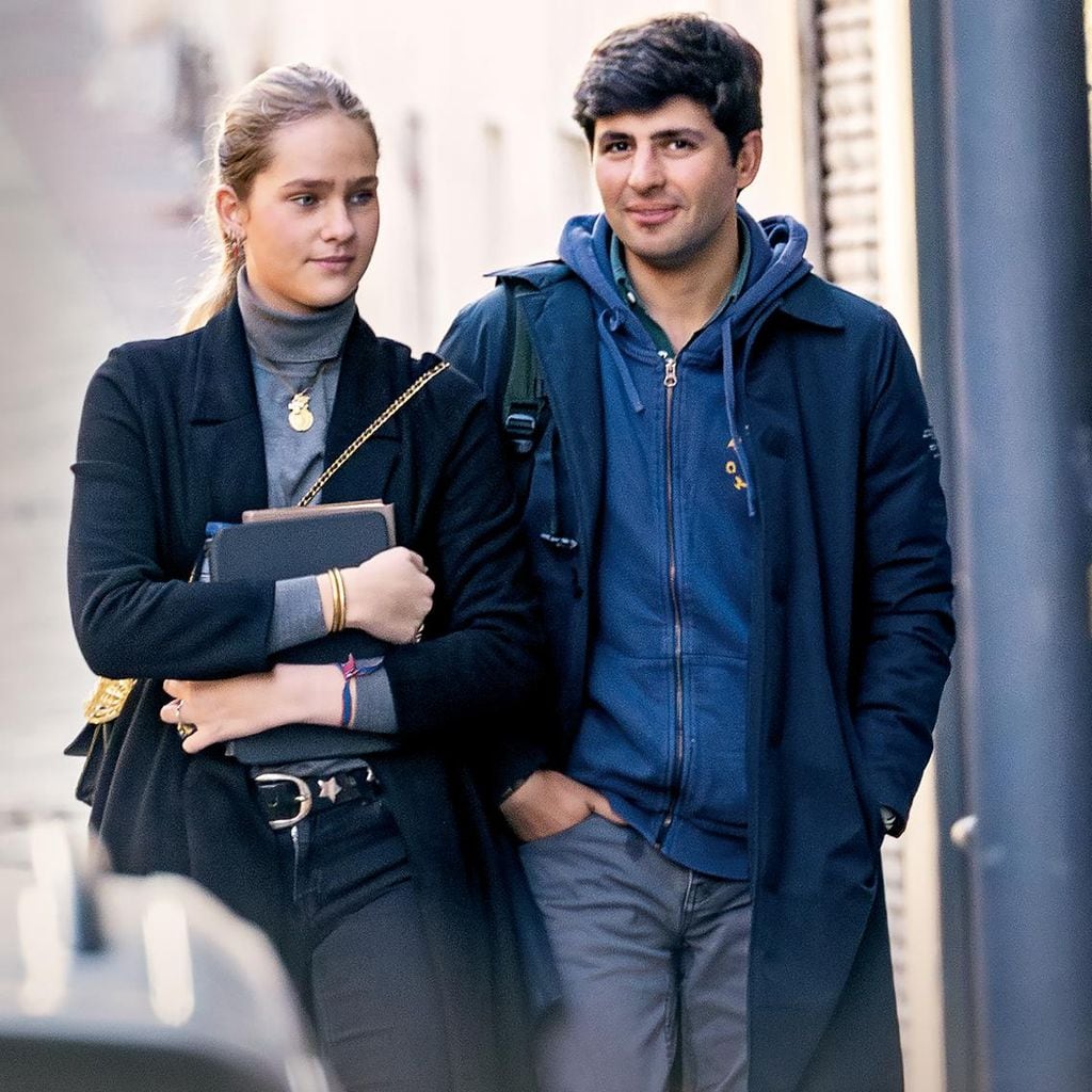 PORTADA HOLA 4160 IRENE URDANGARIN Y JUAN URQUIJO