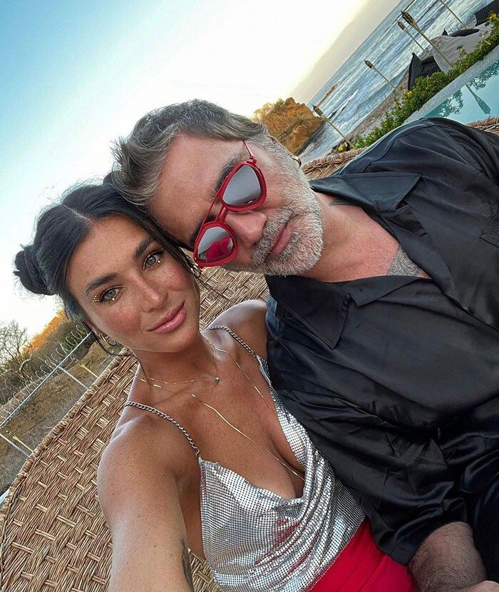Karla Laveaga y Alejandro Fernández
