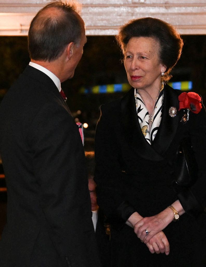 Ana del Reino Unido llegando al concierto del Día del Recuerdo 2024