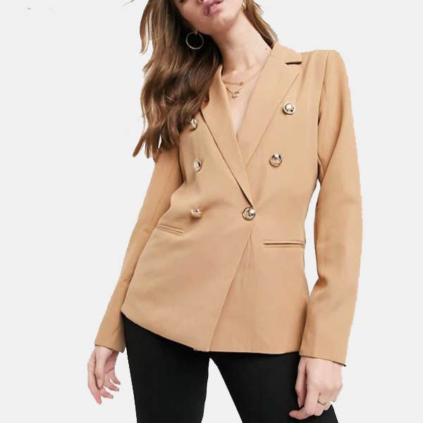 blazer camel botones dorados
