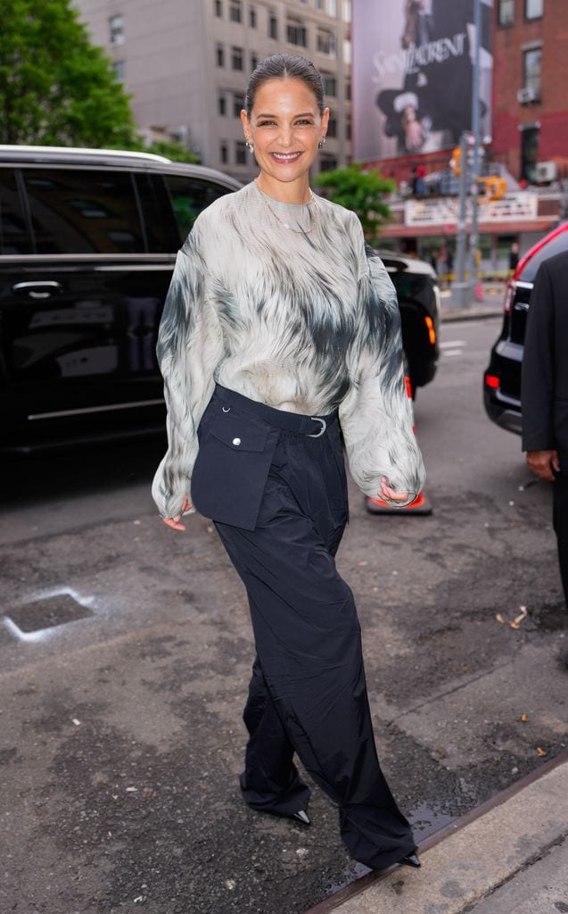 Estas son las tendencias Primavera/Verano 2025 que Katie Holmes ha comprado