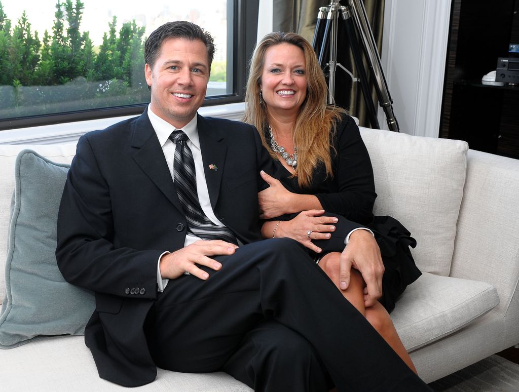 Doug Pitt y su mujer, Lisa Pitt