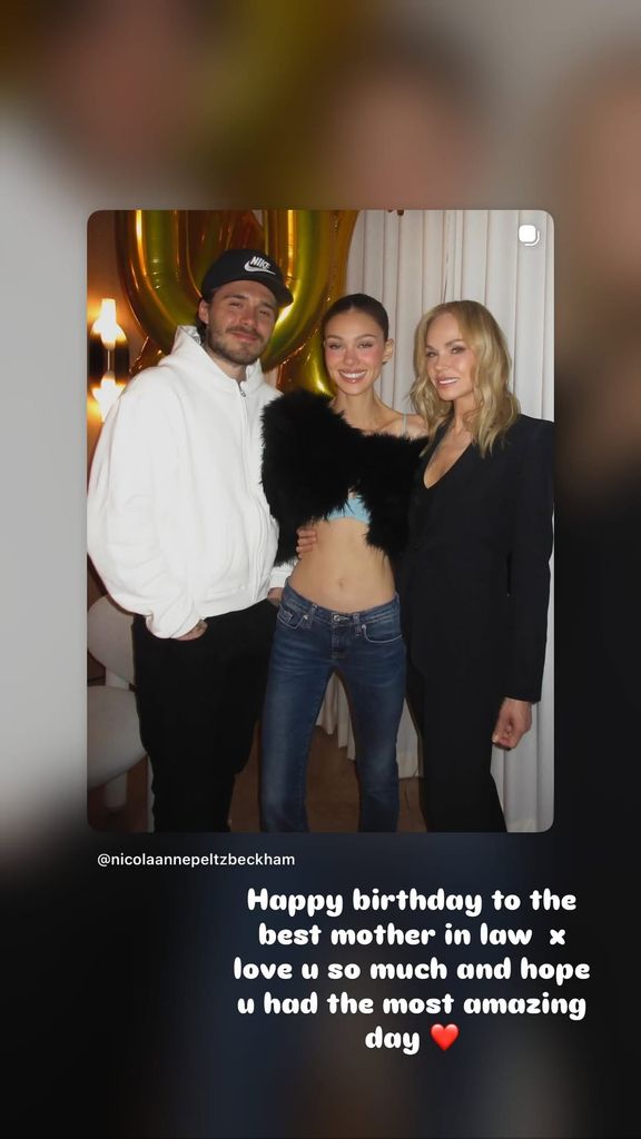 Brooklyn, junto a Nicola y Claudia