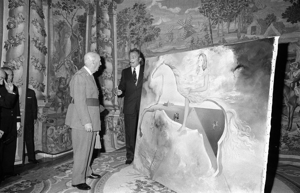  El día que Dalí pintó a Carmen Martínez-Bordiú 