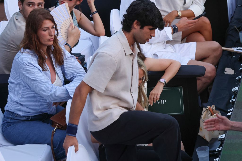 Ana Mena y Carlos Alcaraz aprovecharon su coincidencia en la Reserve Cup de Marbella para ponerse al día en una conversación de lo más animada