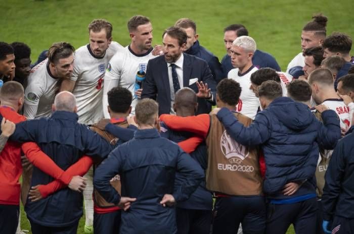 Isabel II envía un cariñoso mensaje a la Selección de Inglaterra para la final de la Eurocopa