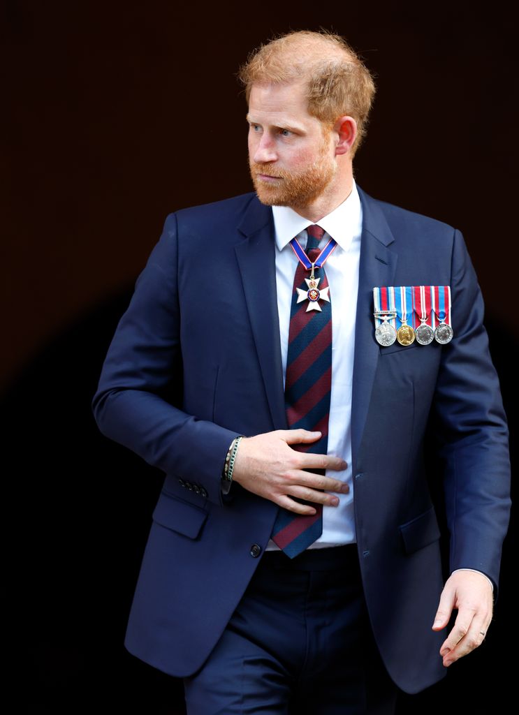 El príncipe Harry, con sus medallas militares, en el décimo aniversario de los Juegos Invictus