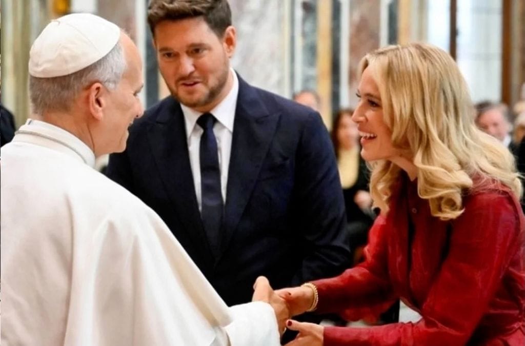 La emocionante visita al Vaticano de Michael Bublé y Luisana Lopilato