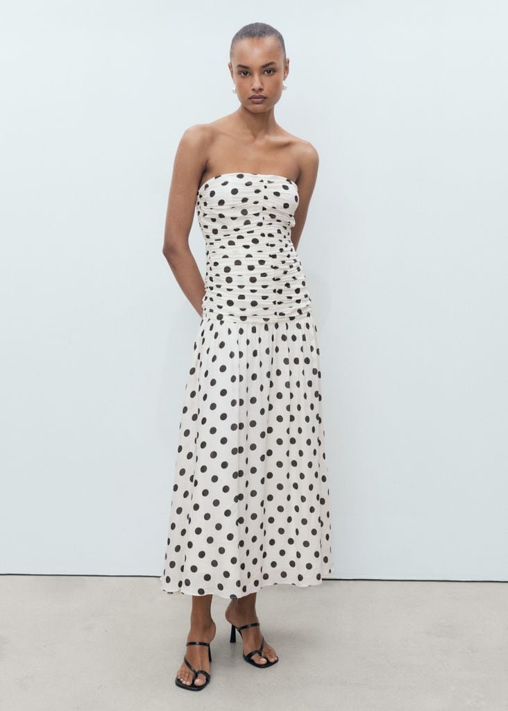 Los vestidos de lunares de Mango y Zara para brillar como invitada como el de Kate Middleton