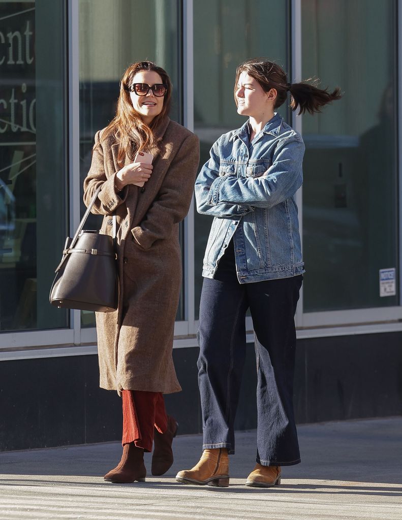 Katie y Suri son muy unidas 