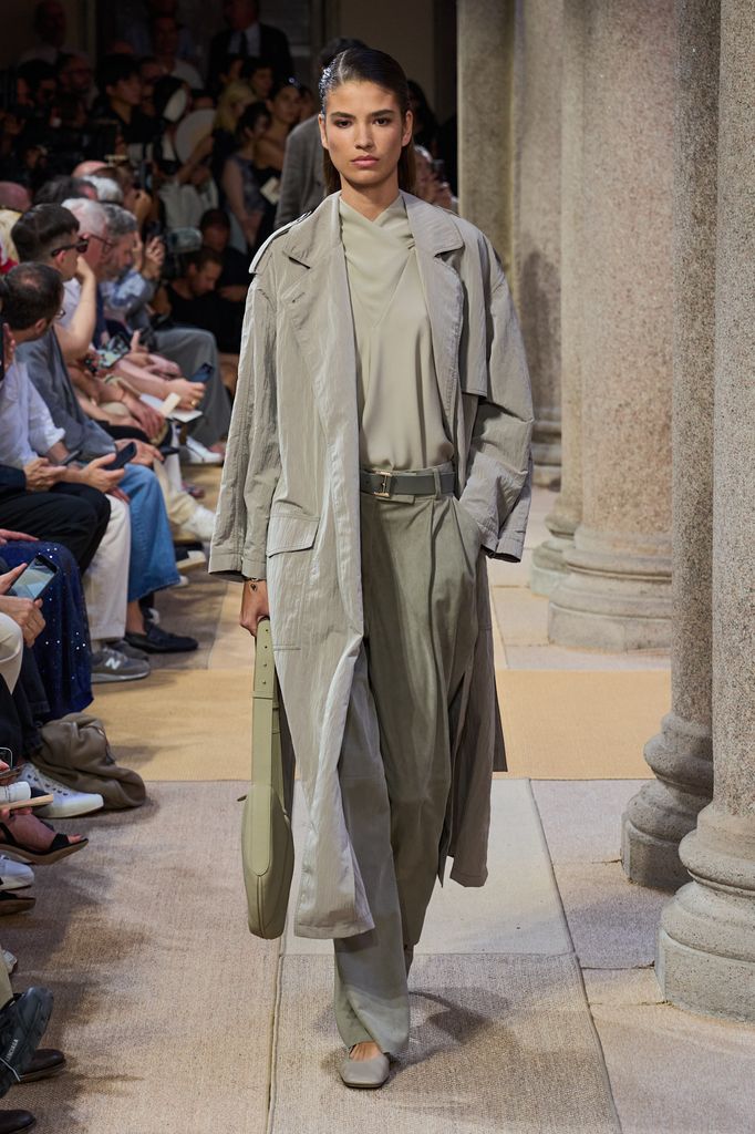 Giorgio Armani Primavera/Verano 2027 Colección Crucero Mujer