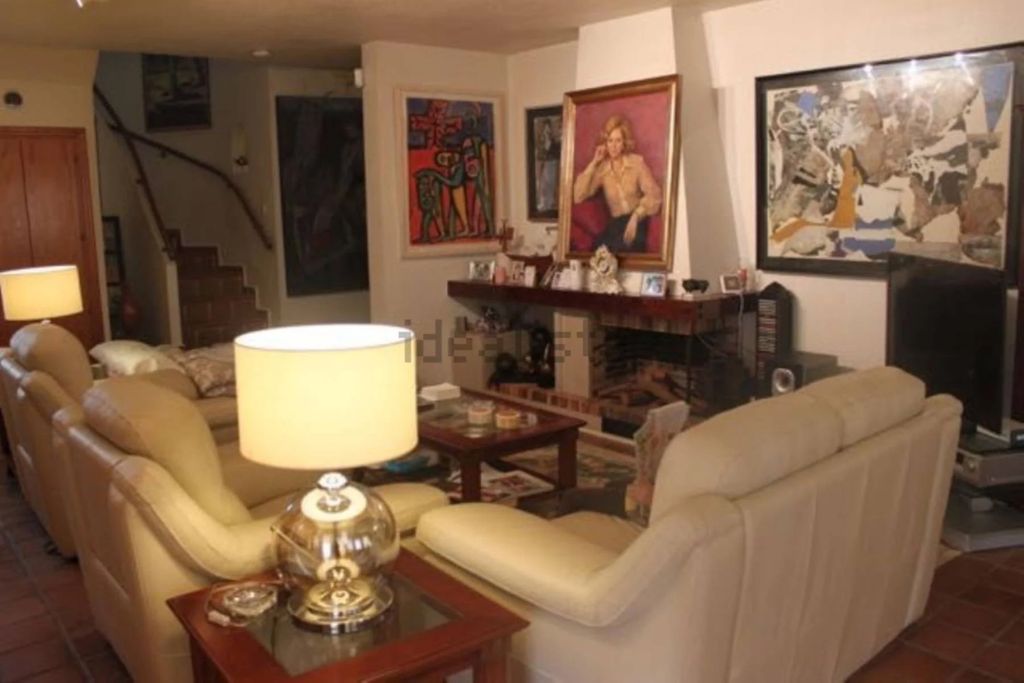 Así era la casa de Manolo Escobar en Benidorm: salón