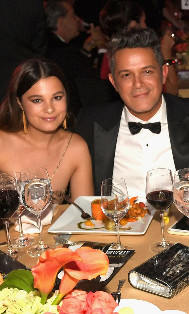 Alejandro Sanz, Manuela y Raquel