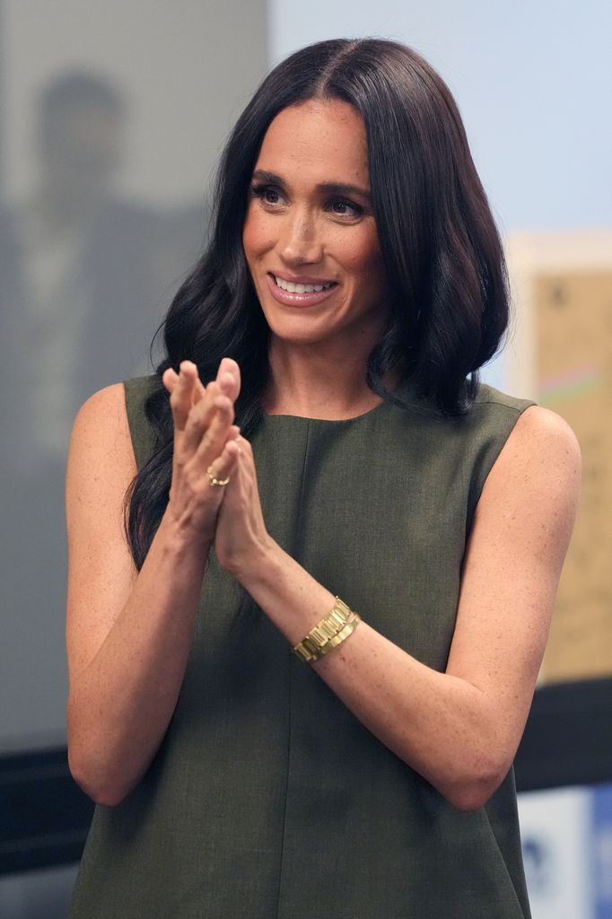 Las royals no reniegan de la segunda mano: de la iniciativa de Meghan de vender su ropa al idilio de Letizia, Kate repetir sus prendas favoritas, conseguir tesoros