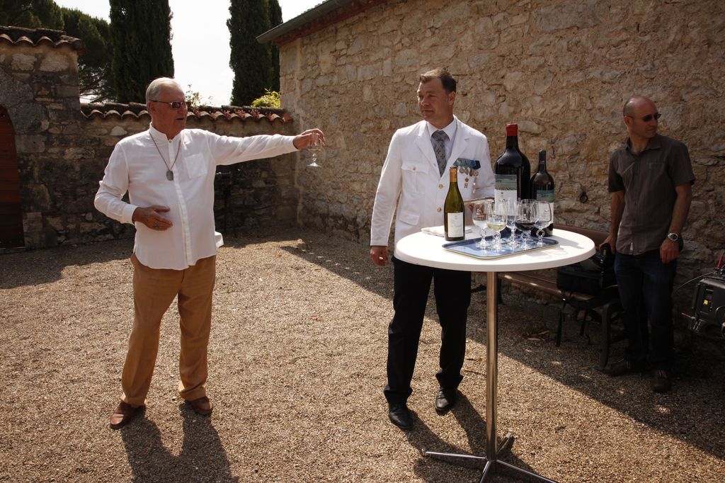 El príncipe Henrik de Dinamarca en junio de 2014 en el Château de Cayx