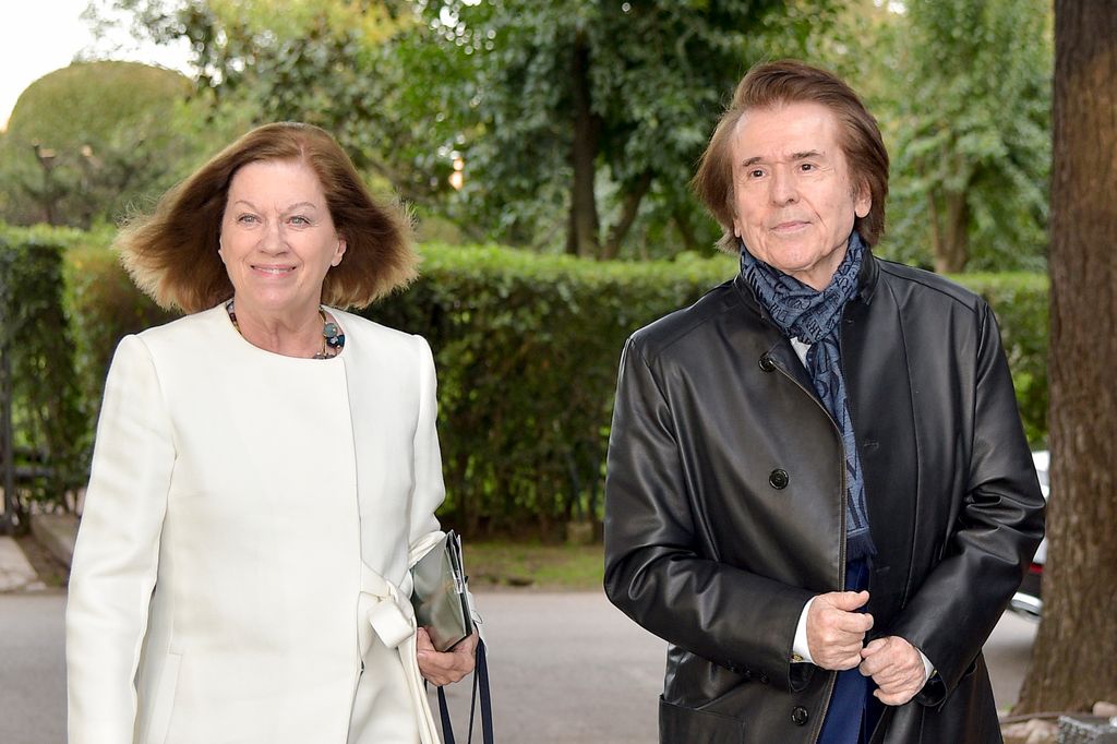 El cantante Raphael y su mujer, Natalia Figueroa
