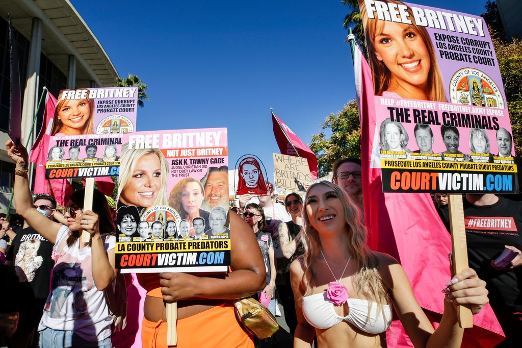 Protestas en Los Ángeles para que acabase la tutela de Jamie Spears sobre su hija
