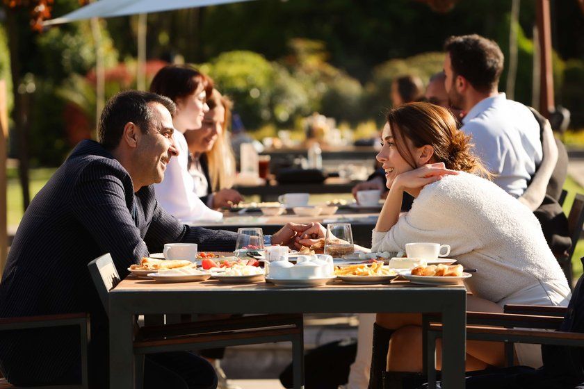 Tolga y Çağla tendrán una conexión presencial 