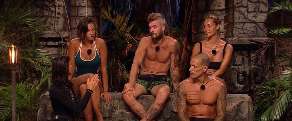 Jessica Bueno, Tony Spina, Adara Molinero, Miri Pérez-Cabrero y Rubén Torres en Supervivientes All Stars