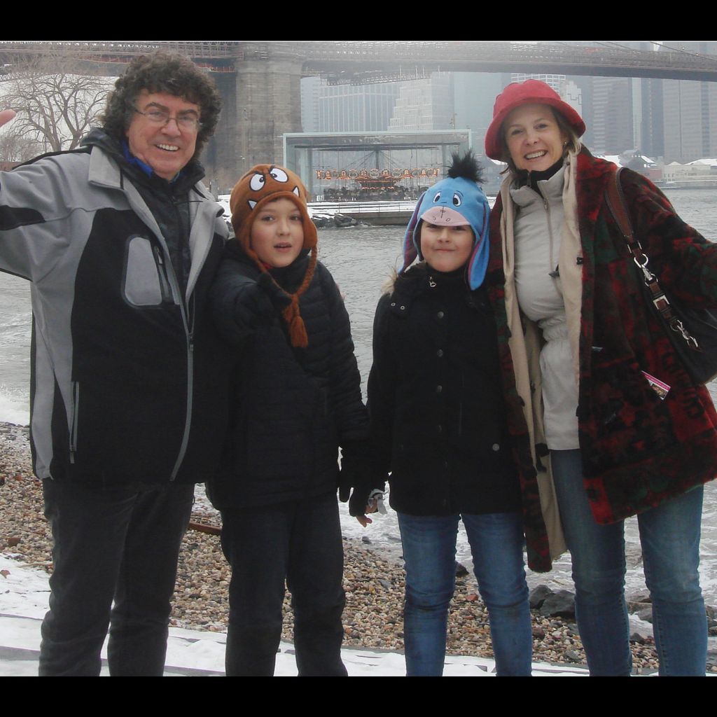 Mariana Schettini y Piero de Benedictis con Giuliano y Fiorella.