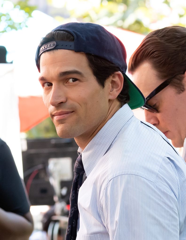Paul Kelly da vida a John Kennedy Jr en 'Love Story'