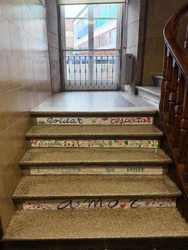 El interior del centro educativo 