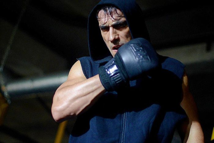Así es İbrahim Çelikkol, el atractivo galán de 'Tierra amarga'