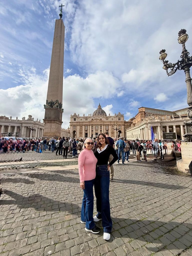 Carmen Villalobos junto a su mamá en un viaje soñado a Roma