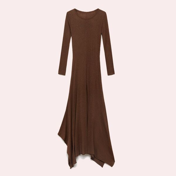 Vestido punto bajo asimétrico