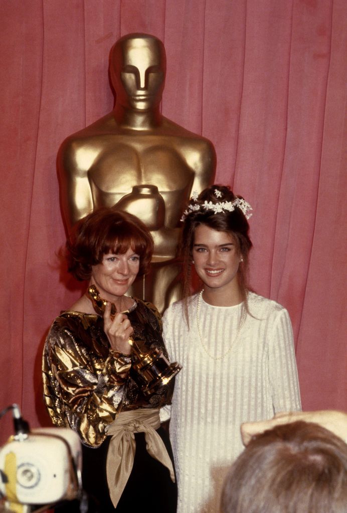 Maggie Smith y Brooke Shields en los Premios Oscar de 1979