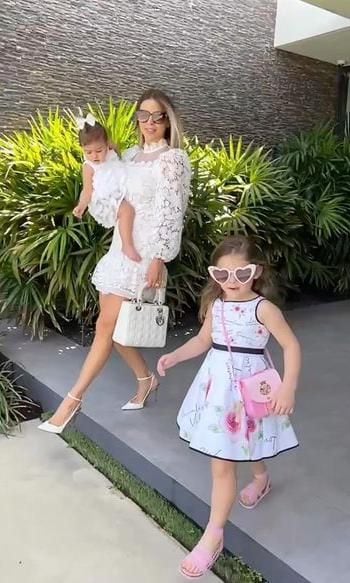 ximena duque y sus hijas skye y luna