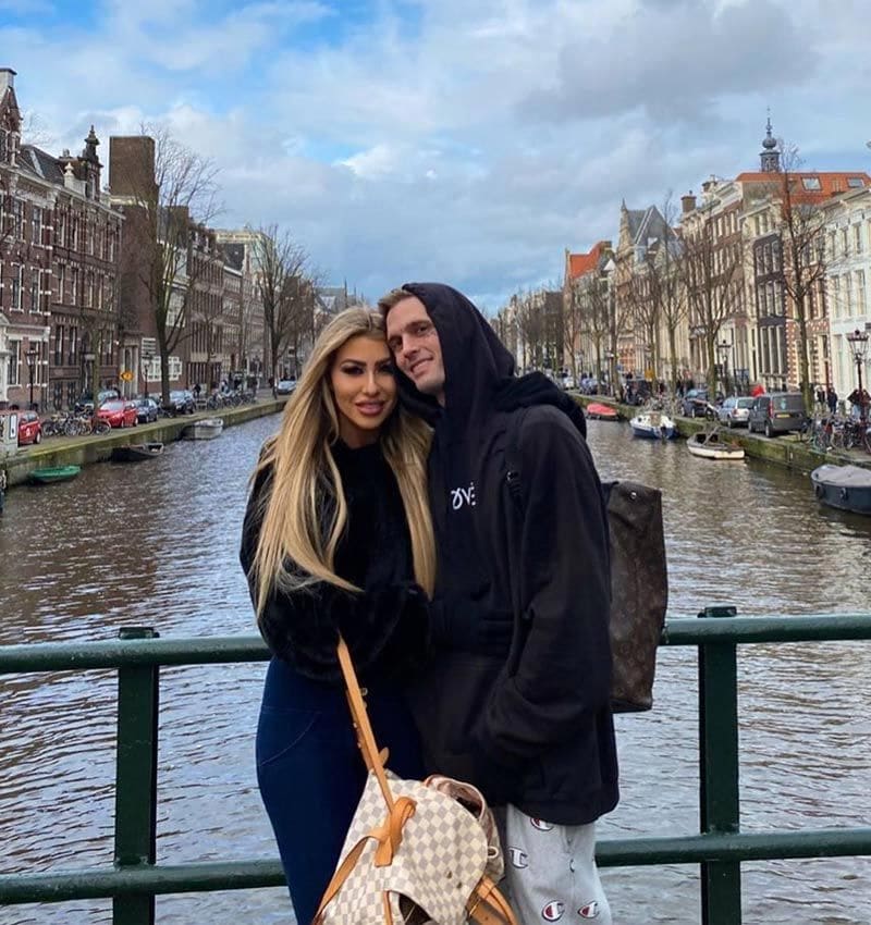 Aaron Carter y Melanie Martin