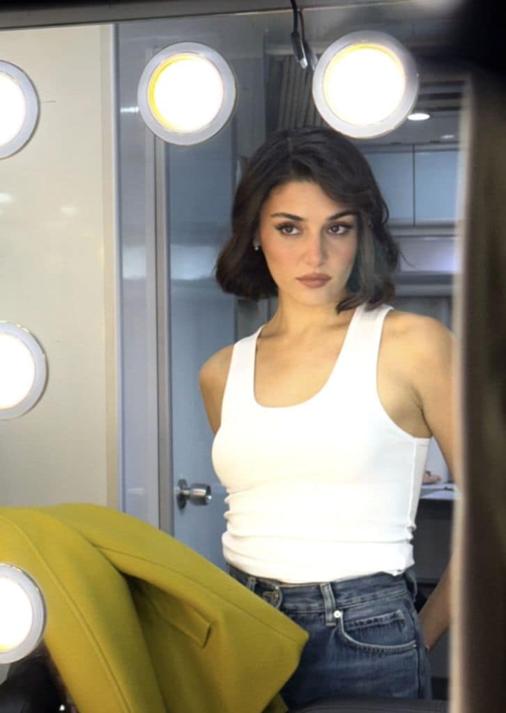 Hande Erçel se ha cortado el pelo para su nueva película