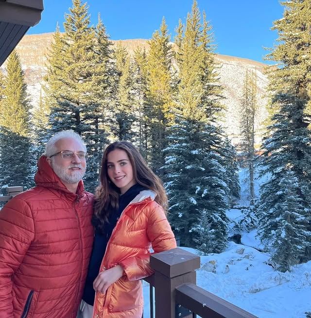 La actual Miss Universe felicitó a su papá con unas emotivas palabras