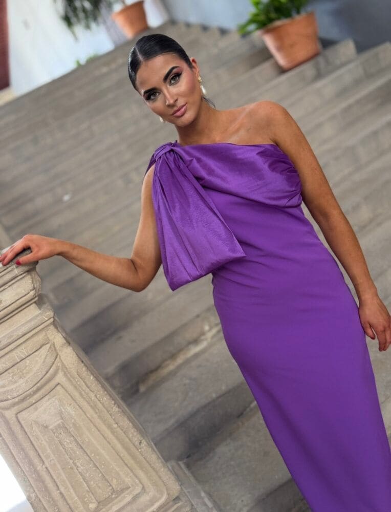 Firmas de vestidos de invitada andaluzas Sultana Moda