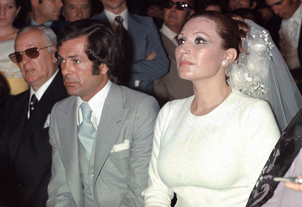Boda de la cantante Rocío Jurado y el boxeador Pedro Carrasco en el Santuario de la Virgen de Regla, Chipiona, Cadiz
