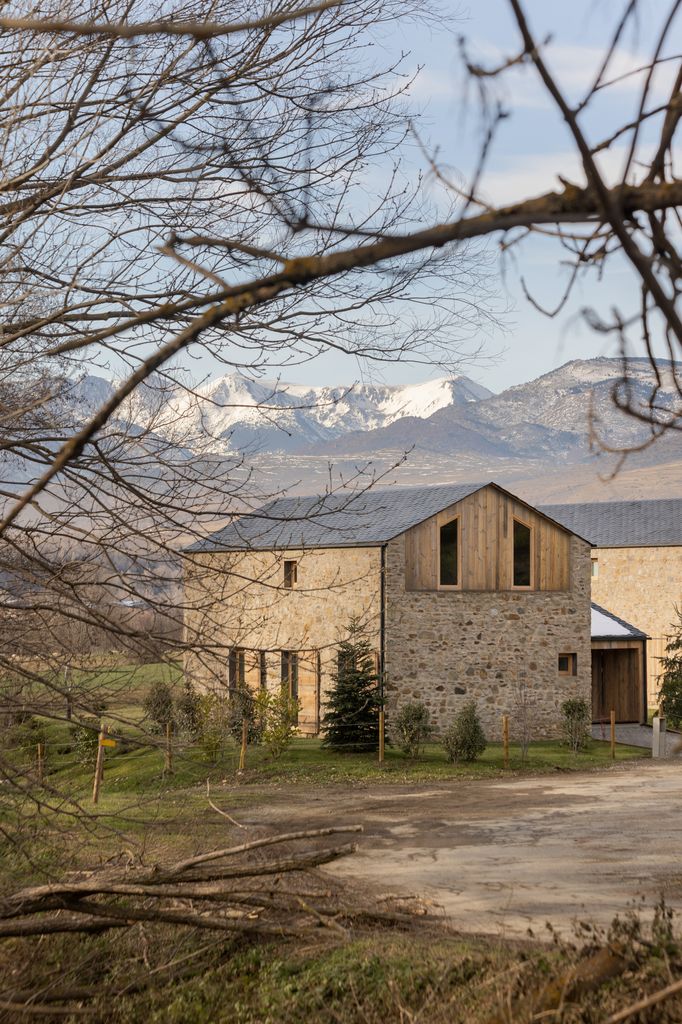 'A3 Houses', de los arquitectos Santi Triginer y Mar Puig de la Bellacasa , ofrece una arquitectura pensada para cuidarnos 