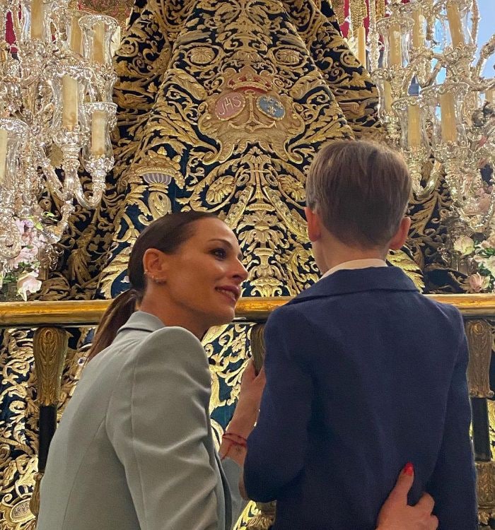 Eva González y su hijo Cayetano 