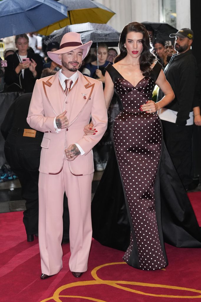 J Balvin y Valentina Ferrer