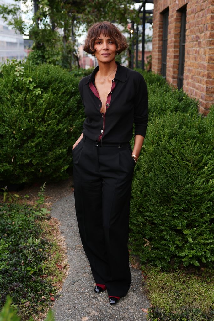 Halle Berry, vestida de CHANEL, asiste al cóctel del programa 'Through Her Lens: The Tribeca CHANEL Women's Filmmaker Program', celebrado en el Greenwich Hotel el 24 de septiembre de 2026 en Nueva York
