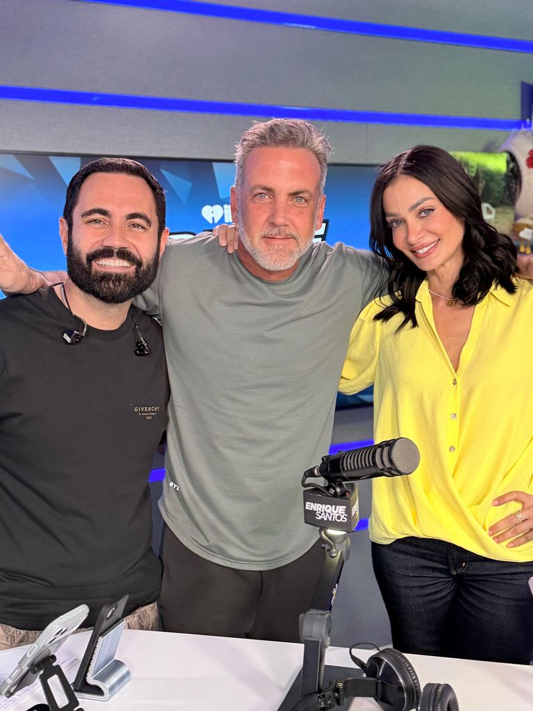 Carlos Ponce revela que intentó conquistar a Dayanara Torres, y así reaccionó ella