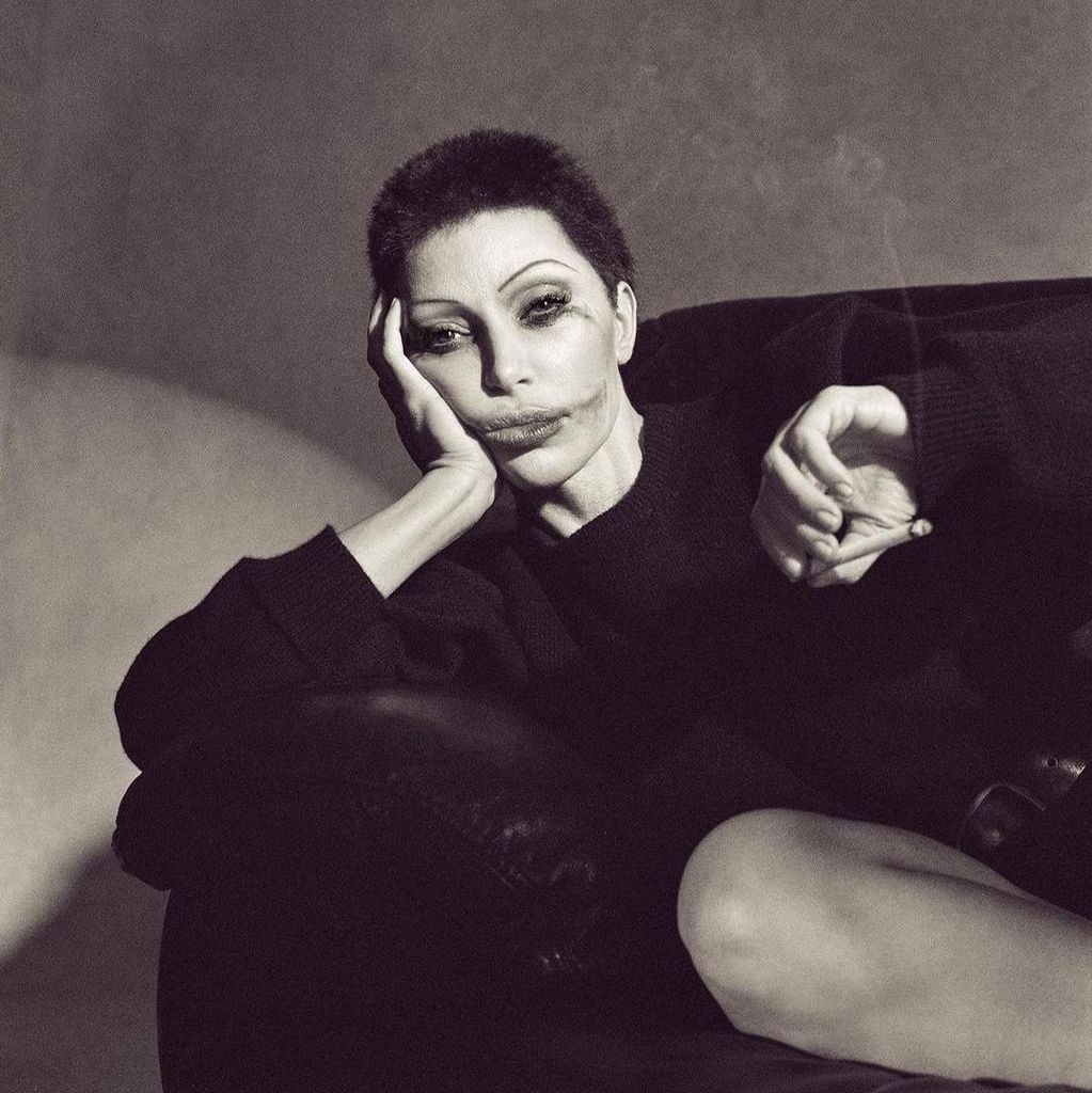 Kim Kardashian para CR Fashion Book