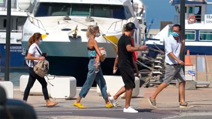 Carla Pereyra y Simeone en Formentera
