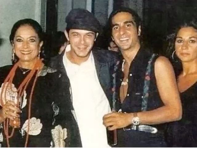 Alejandro Sanz con los Flores: Lola, Antonio y Lolita