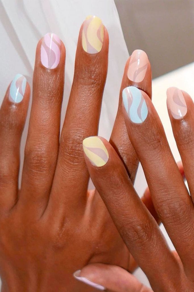 manicura multicolor