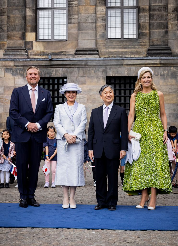 El rey Willem-Alexander de los Países Bajos, el emperador Naruhito de Japón, la emperatriz Masako de Japón y la reina Máxima de los Países Bajos