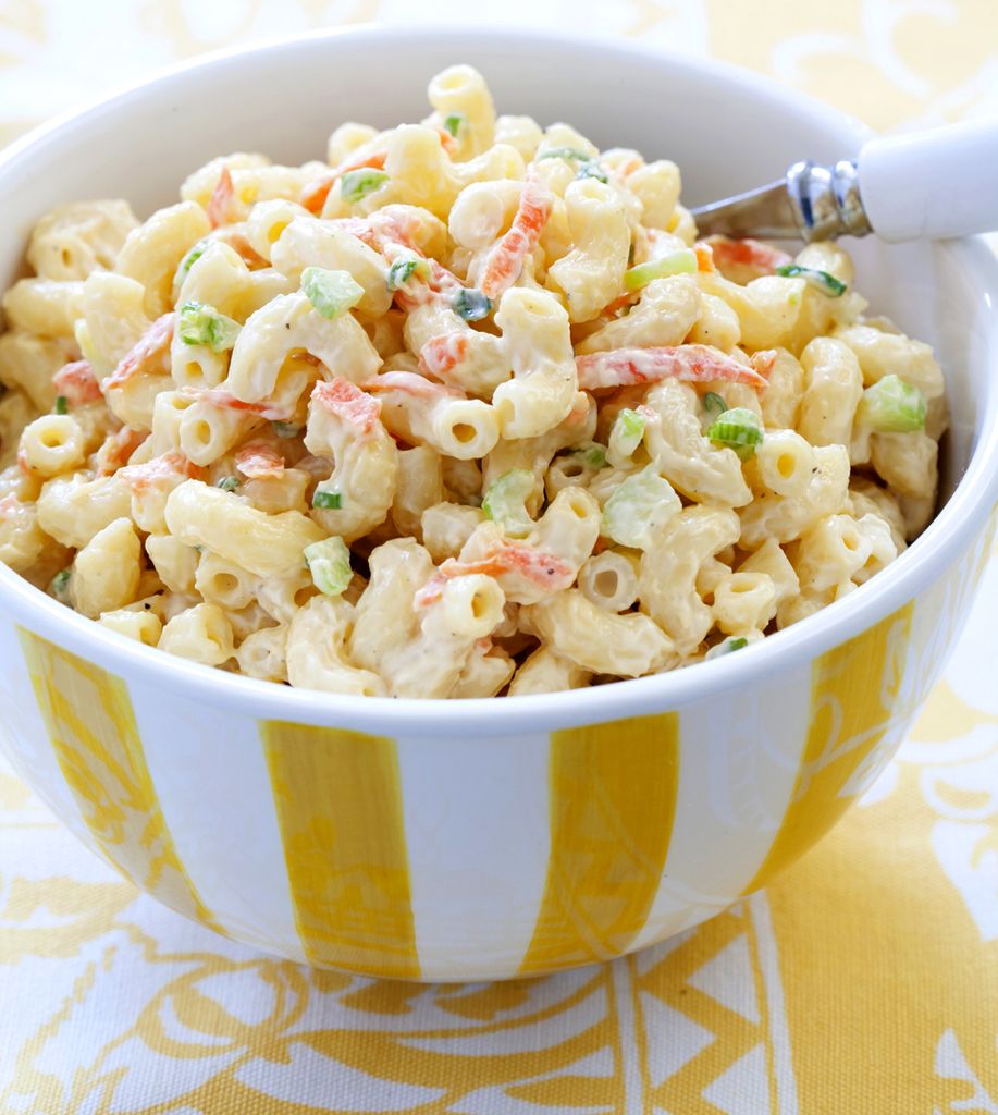 'Macaroni salad', una plato común de la gastronomía hawaiana.
