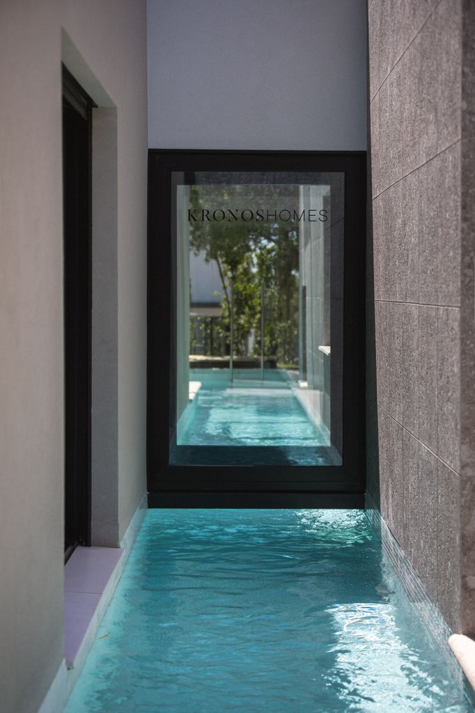 En Onix, el paisaje no solo se contempla desde la vivienda: también se incorpora a ella a través de materiales, vegetación y reflejos.