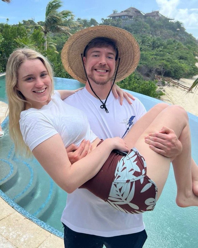 MrBeast y Thea se conocieron en 2022
